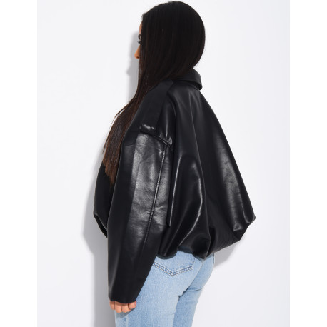 Bomberjacke aus Kunstleder mit weiten Ärmeln