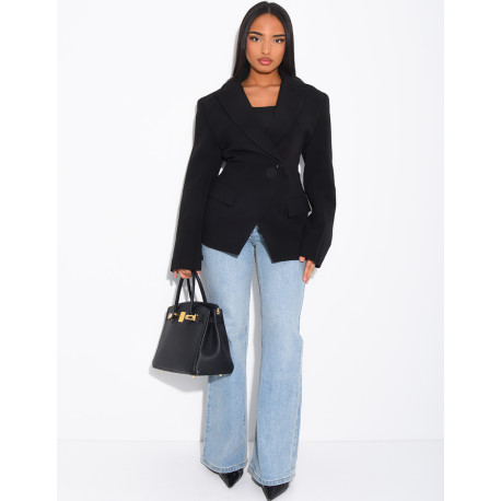 Premium blazer with fitted waist