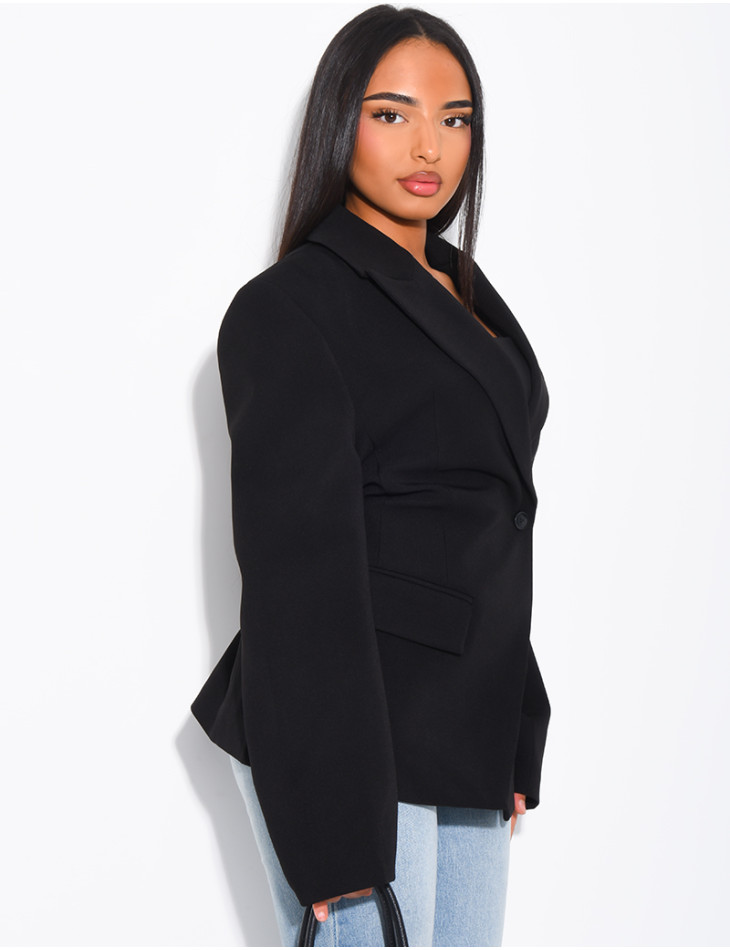 Premium blazer with fitted waist