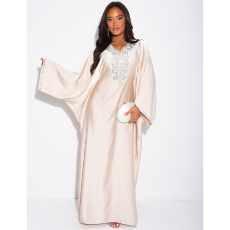 Abaya papillon à cristaux sur le col et les bordures