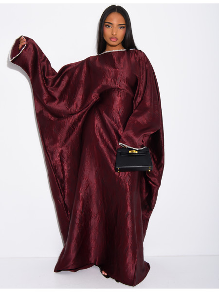 Robe ample à bordures en perles