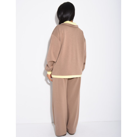 Set aus Jacke und Hose mit kontrastierenden Bordüren