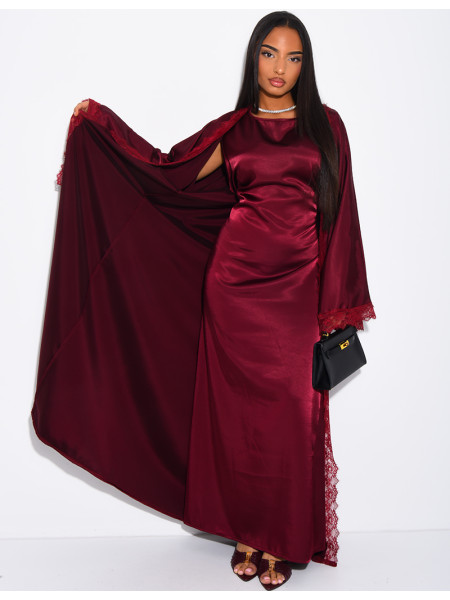 Ensemble en satin kimono à dentelle et robe ajustée
