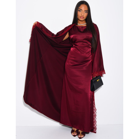 Ensemble en satin kimono à dentelle et robe ajustée