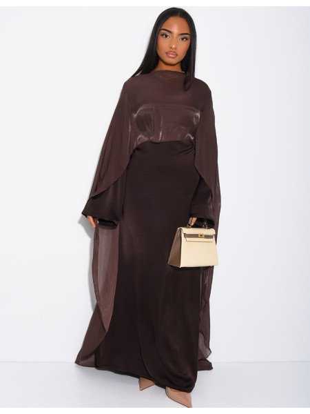 Set aus Kleid aus dickem Satin und Cape aus schillerndem Voile