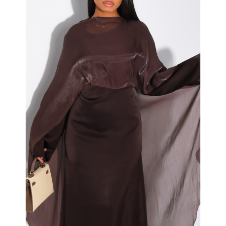 Set aus Kleid aus dickem Satin und Cape aus schillerndem Voile