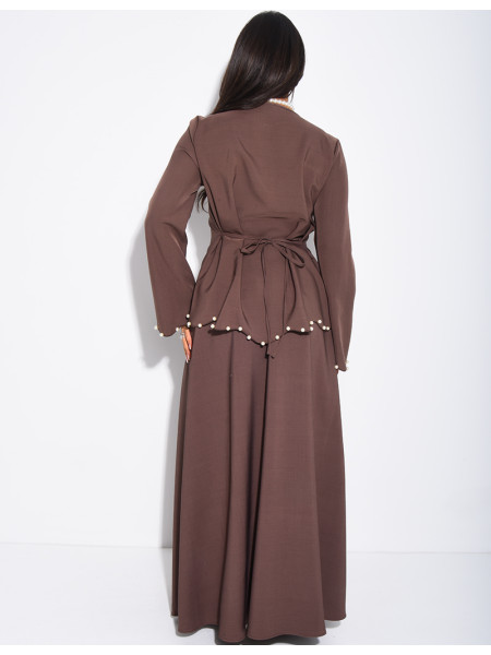 Long pleated skirt and fitted top with pearls