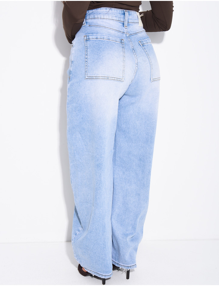 Jean coupe ballon à délavage clair