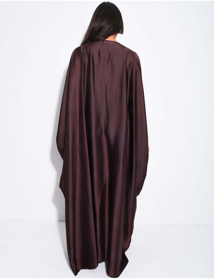 Abaya papillon en satin à perles sur les bordures