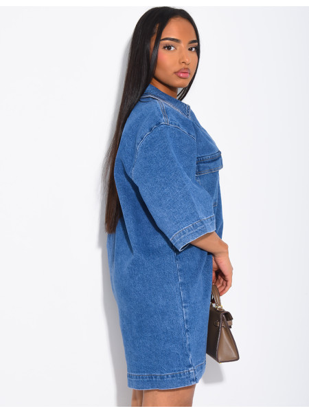 Kurzes Jeanskleid mit Taschen