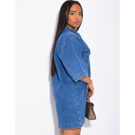 Kurzes Jeanskleid mit Taschen