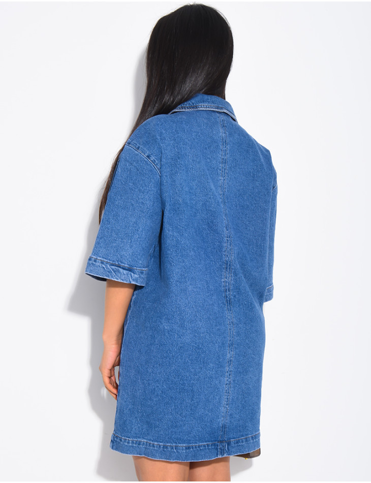 Kurzes Jeanskleid mit Taschen