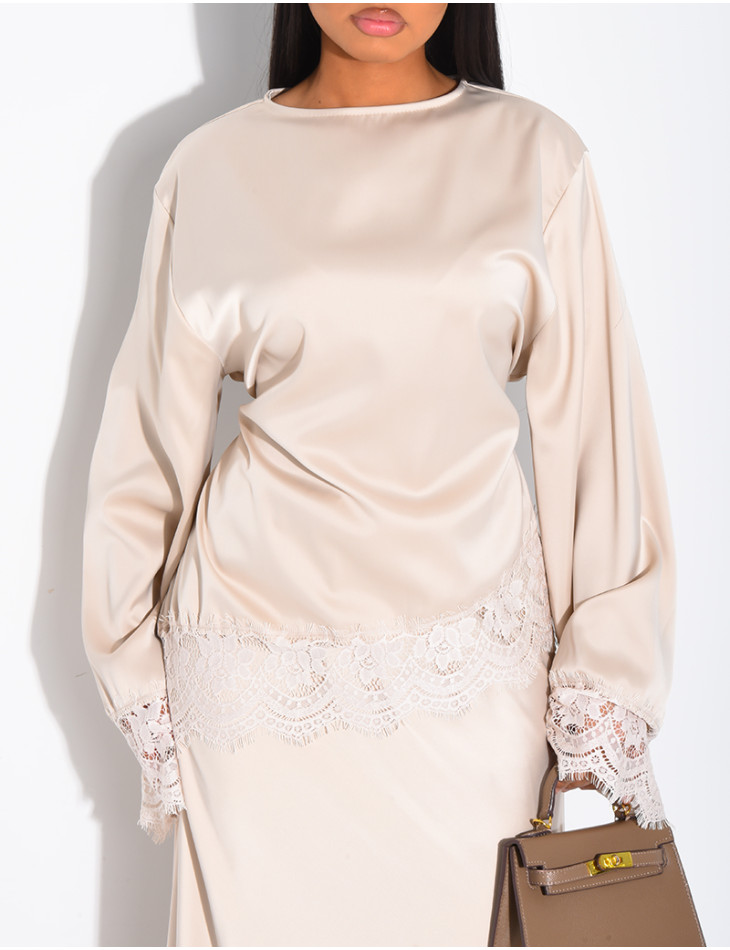 Set aus asymmetrischer Tunika und langem Rock mit Spitzenbesatz