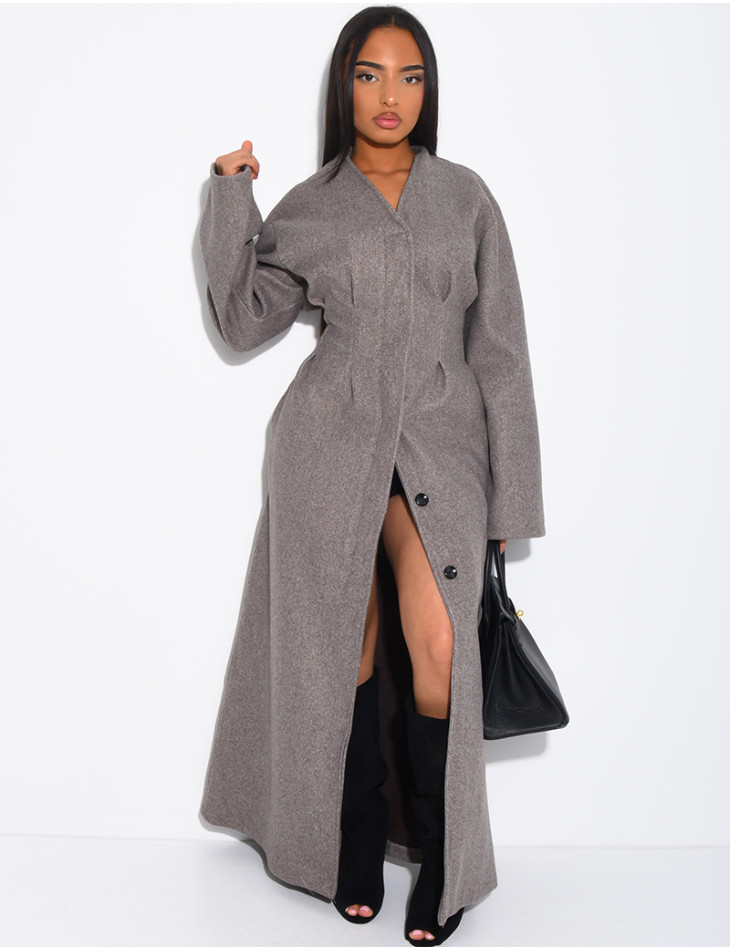 Manteau long et épais en feutrine effet cintré à la taille