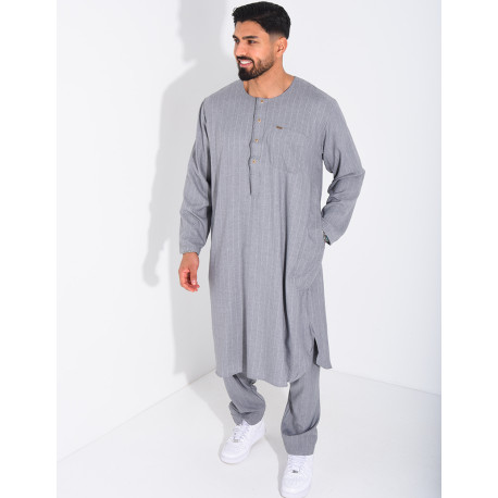 Ensemble de qamis rayé à boutons ronds dorés