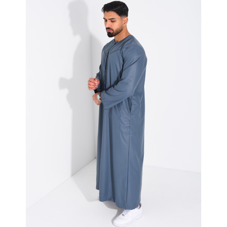 Qamis avec cordelette