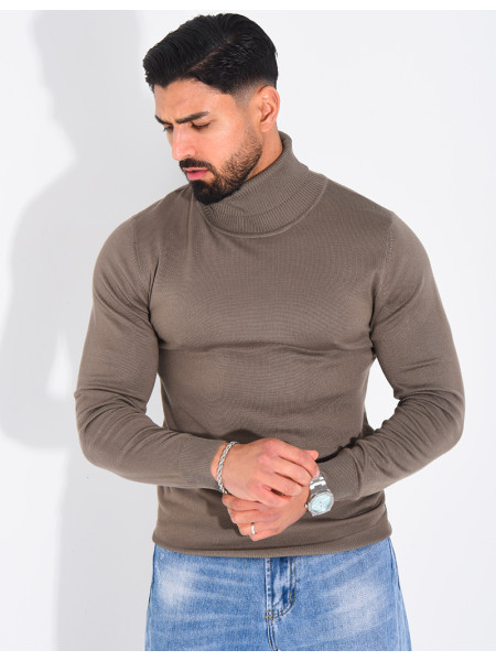 Pull fin col roulé