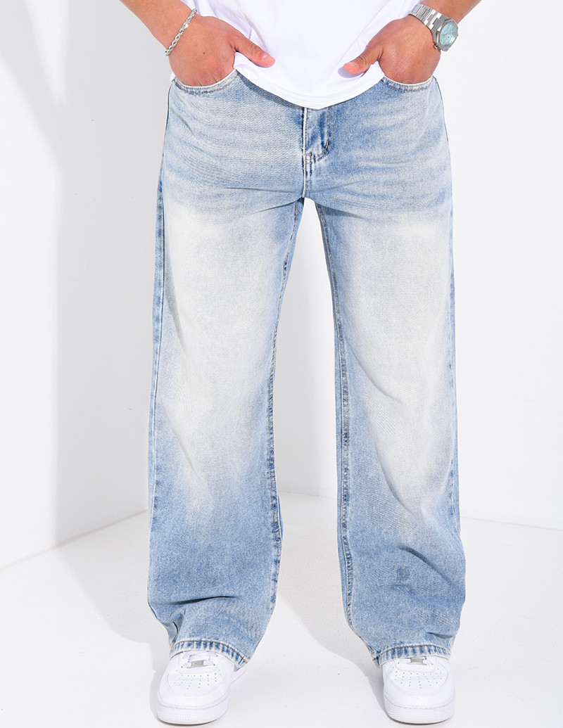 Jeans coupe large délavé