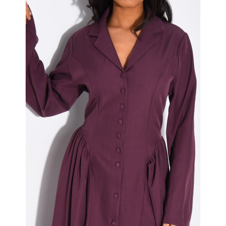 Long buttoned dress with puffed effect and lacing at the back