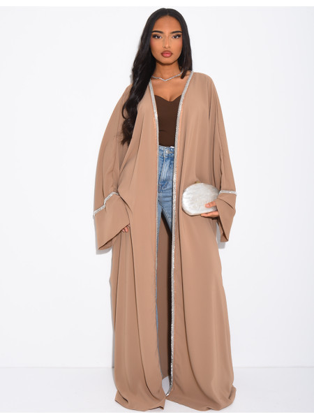 Oversized kimono with small beads