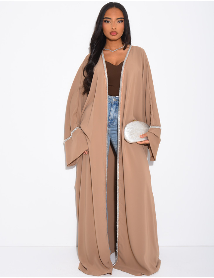 Oversized kimono with small beads
