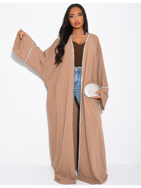 Oversized kimono with small beads