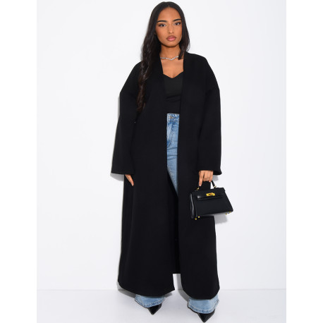 Langer & dicker Kimono aus Filz.