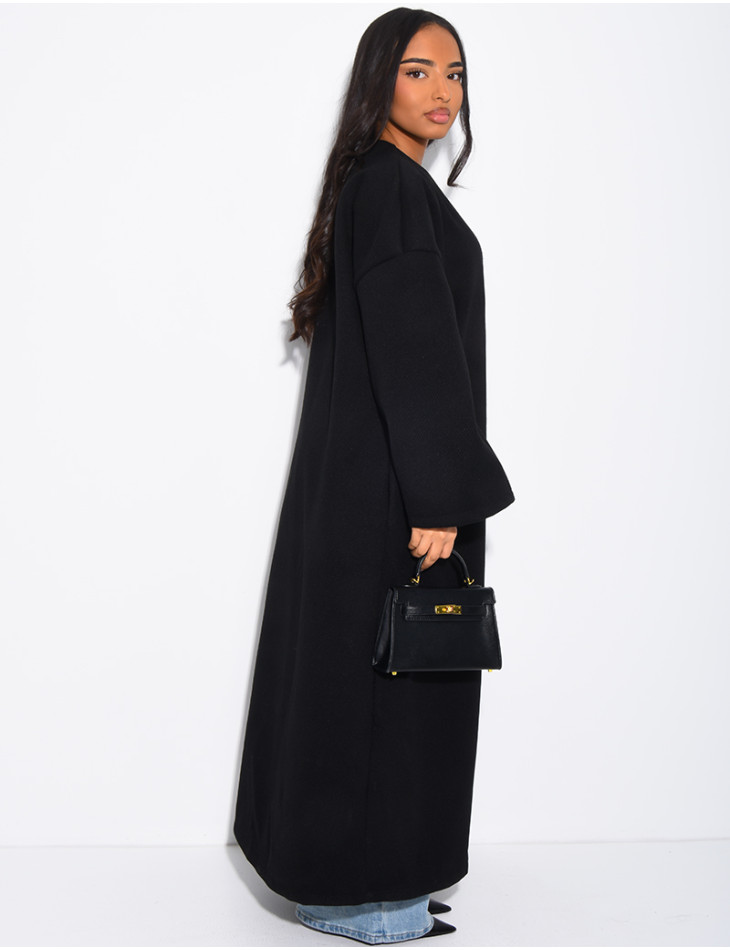 Langer & dicker Kimono aus Filz.