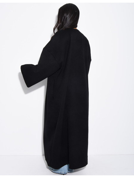 Langer & dicker Kimono aus Filz.