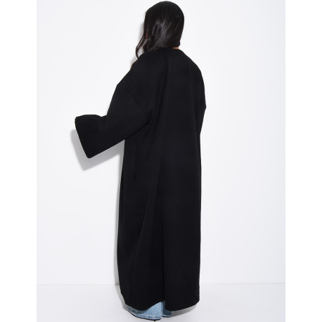 Langer & dicker Kimono aus Filz.