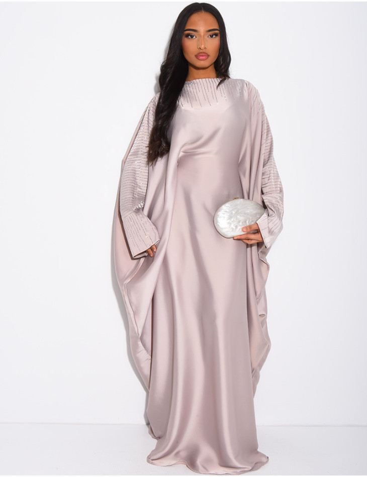 Butterfly abaya adorned with rhinestones to tie on the inside