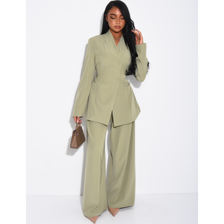 Ensemble blazer col montant ajusté dans le dos et pantalon coupe droite