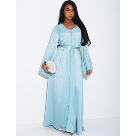 Abaya premium à bordures perlées et ceinture assortie
