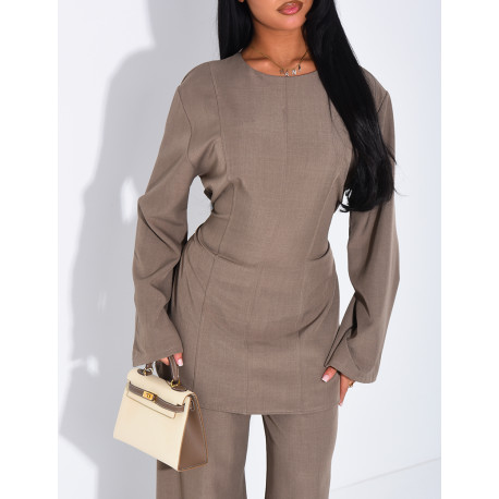 Fitted tunic and straight-leg pants set