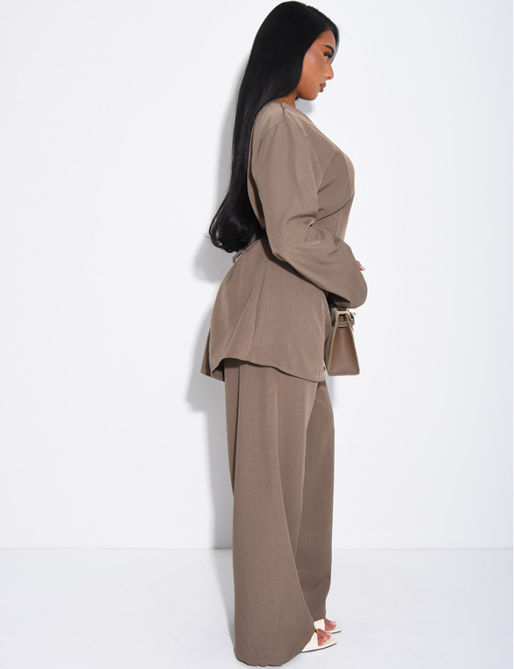 Fitted tunic and straight-leg pants set