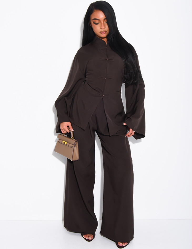 Ensemble pantalon et tunique boutonnée à nouer au dos