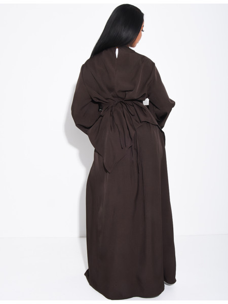 Asymmetrisches Oberteil zum Binden und weiter Rock