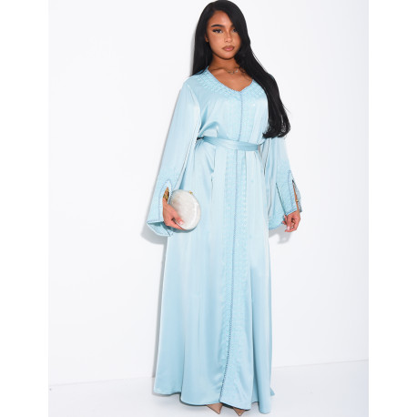 Abaya premium à bordures perlées et ceinture assortie