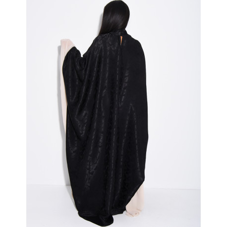Abaya papillon en satin à motifs en relief et bordures en voile contrastant