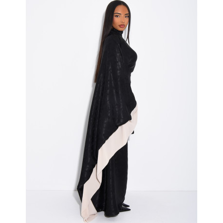 Abaya papillon en satin à motifs en relief et bordures en voile contrastant