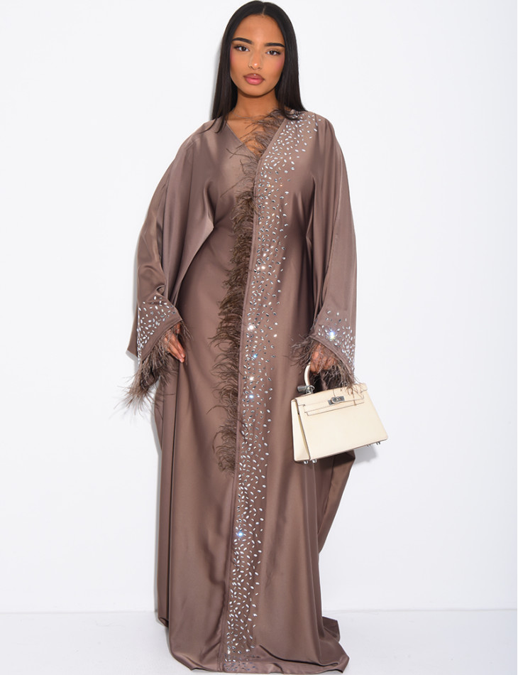 Abaya papillon à cristaux & bordures en plumes