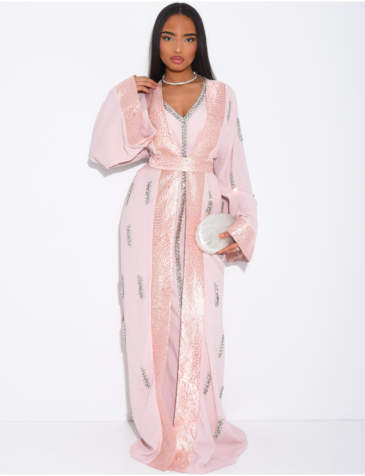 Ensemble premium robe sans manche et kimono à cristaux et bordures en tissu brocard