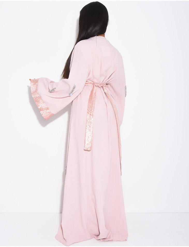 Ensemble premium robe sans manche et kimono à cristaux et bordures en tissu brocard