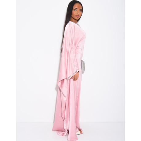 Abaya aus hochwertigem Satin mit Schmetterlingsmuster, verziert mit Kristallen am Kragen und an den Ärmeln