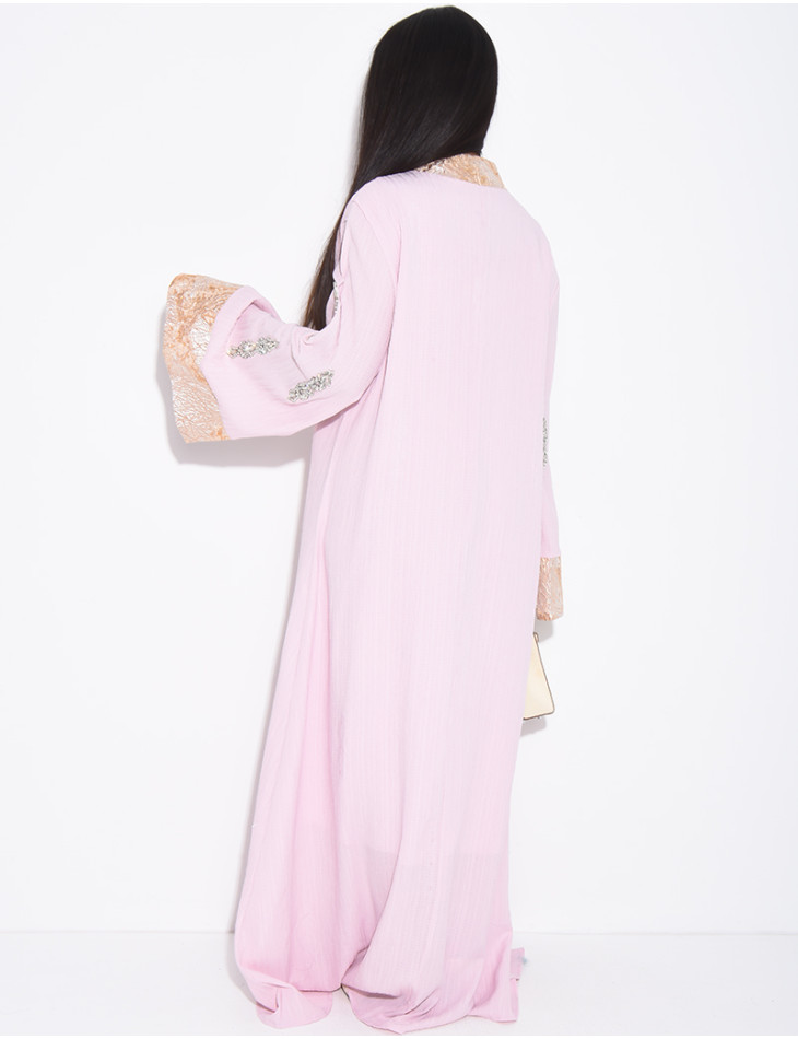 Premium-Abaya mit Kristallverzierung und Brokat-Einsatz