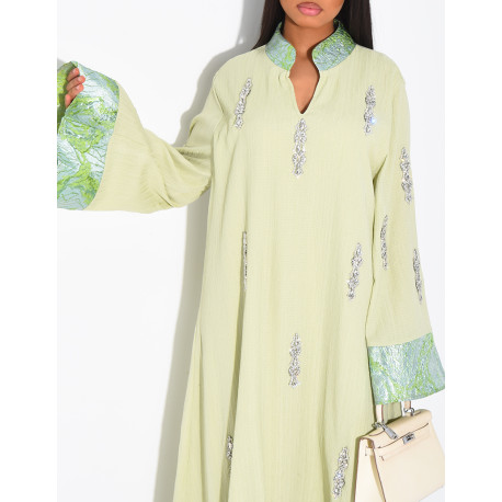 Premium-Abaya mit Kristallverzierung und Brokat-Einsatz