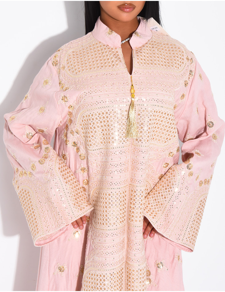 Abaya aus Baumwolle mit goldenen Stickereien und Quasten