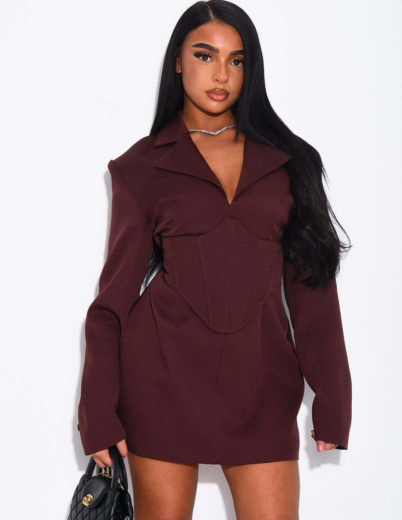 Kurzes Kleid im Blazer-Stil...