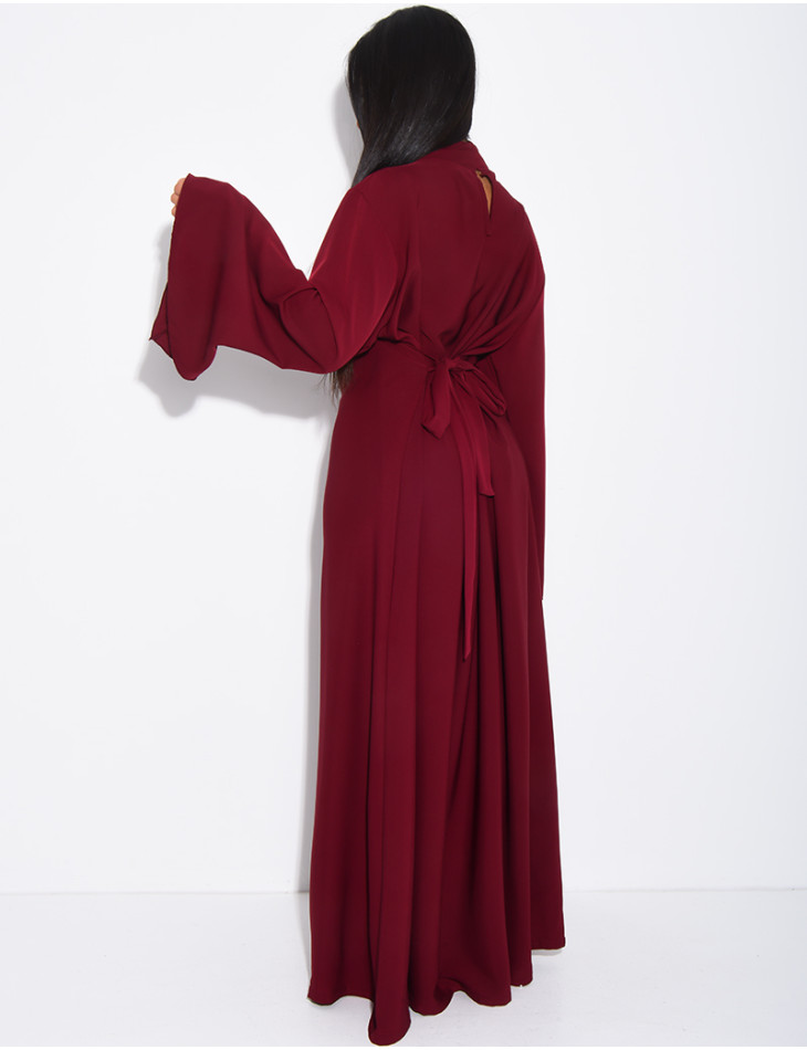 Robe col montant ajustée à châle au col