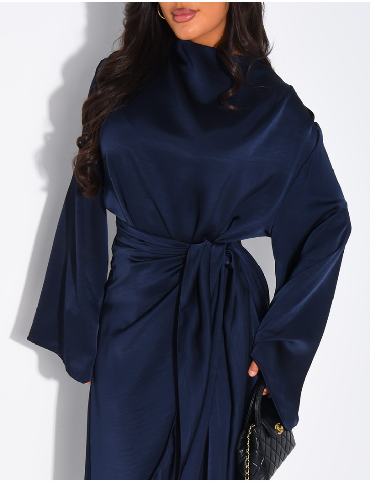 Robe en satin épais à nouer à la taille
